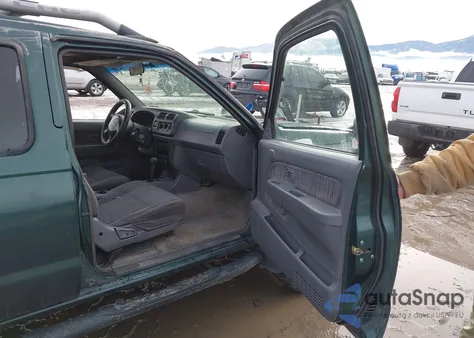 2000 Nissan Frontier Se-V6/Xe-V6 из США, поврежденный, VIN 1N6ED27TXYC391848